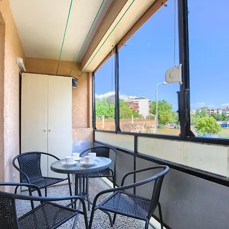 Stefan Apartment
